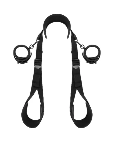 FETISH SUBMISSIVE - POSITION JAMBES OUVERTES AVEC MENOTTES DOUBLÉES EN NOPRÈNE FETISH SUBMISSIVE - POSITION JAMBES OUVERTES AVEC MENOTTES DOUBLÉES EN NOPRÈNE