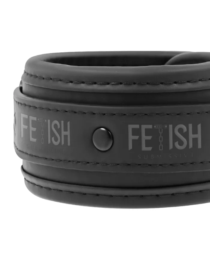 FETISH SUBMISSIVE - POSITION JAMBES OUVERTES AVEC MENOTTES DOUBLÉES EN NOPRÈNE FETISH SUBMISSIVE - POSITION JAMBES OUVERTES AVEC MENOTTES DOUBLÉES EN NOPRÈNE