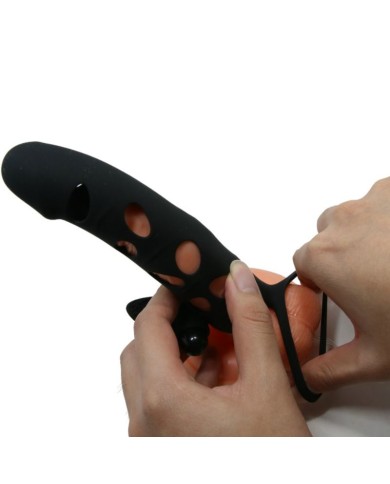 PRETTY LOVE - HOUSSE EN SILICONE AVEC VIBRATION 15.2 CM