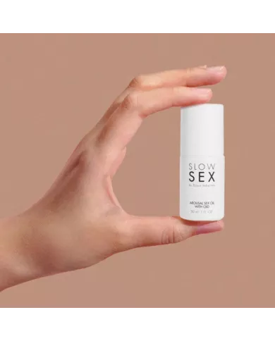 BIJOUX - SLOW SEX HUILE DE MASSAGE SEXUEL AU CBD 30 ML BIJOUX - SLOW SEX HUILE DE MASSAGE SEXUEL AU CBD 30 ML