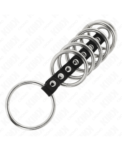 KINK - 7 ANNEAUX PÉNIS EN MÉTAL DE 3,2 CM À 5 CM CONNECTÉS PAR DU CUIR