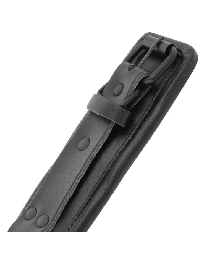 DARKNESS - MENOTTES ET COLLIER EN CUIR NOIR DARKNESS - MENOTTES ET COLLIER EN CUIR NOIR