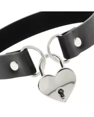 COQUETTE CHIC DESIRE - COLLIER EN CUIR VEGAN AVEC ACCESSOIRE COEUR AVEC CL? COQUETTE CHIC DESIRE - COLLIER EN CUIR VEGAN AVEC ACCESSOIRE COEUR AVEC CL?