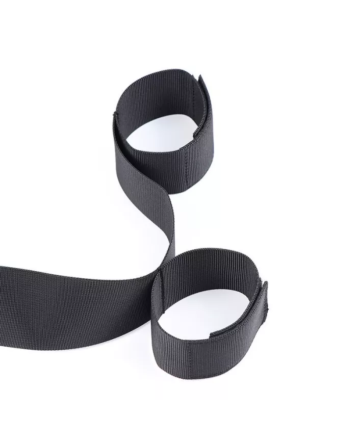 OHMAMA FETISH - MENOTTES POIGNETS ET COLLIER EN NYLON OHMAMA FETISH - MENOTTES POIGNETS ET COLLIER EN NYLON