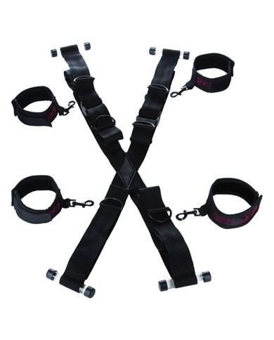 CALEXOTICS - SCANDAL MENOTTES DE PORTE EN FORME DE CROIX
