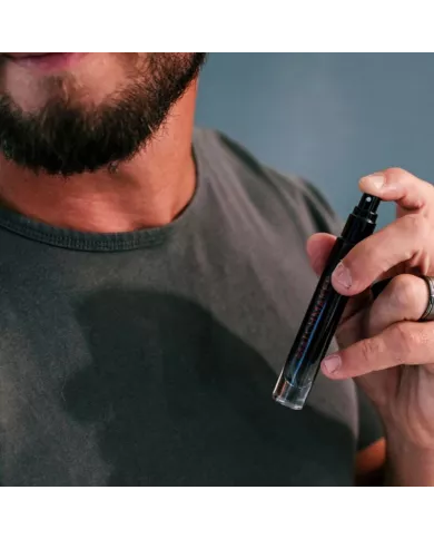 EYE OF LOVE - PHÉROMONES DE PARFUM LGBTQ MATCHMAKER BLACK DIAMOND POUR LUI 10 ML EYE OF LOVE - PHÉROMONES DE PARFUM LGBTQ MATCHMAKER BLACK DIAMOND POUR LUI 10 ML