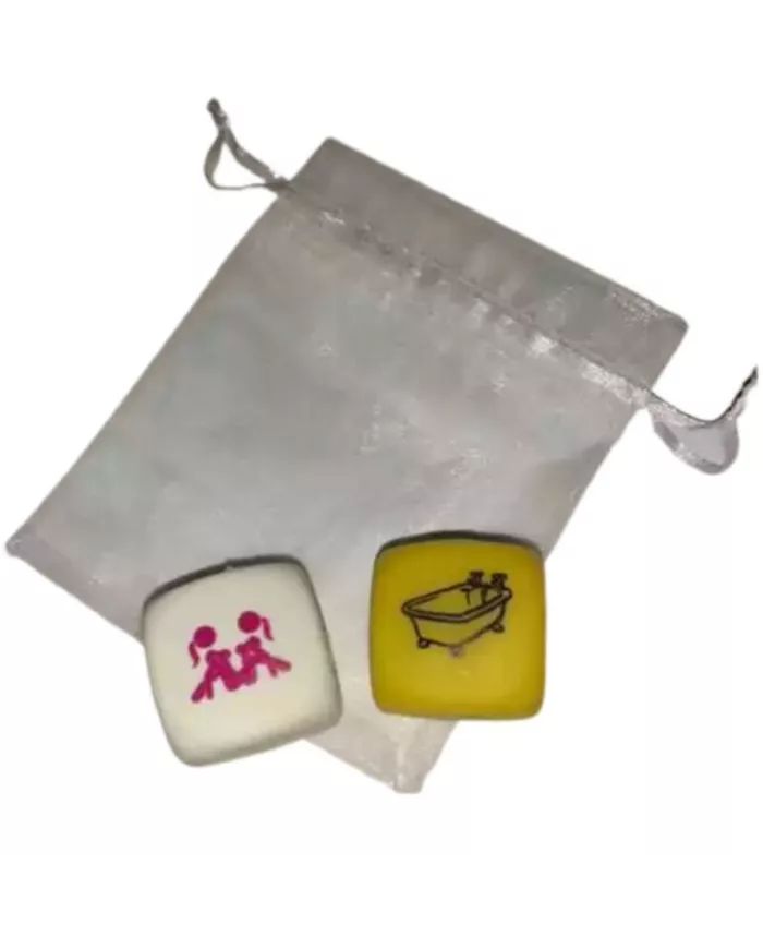 DIABLO PICANTE - JEU DE 2 DÉS KAMASUTRA POUR FILLES POSTURE + PLACE DIABLO PICANTE - JEU DE 2 DÉS KAMASUTRA POUR FILLES POSTURE + PLACE