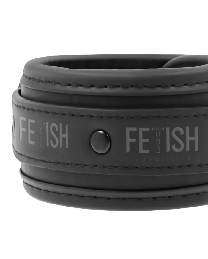 FETISH SUBMISSIVE - ENSEMBLE DE MENOTTES ET LIENS AVEC DOUBLURE EN NOPRÈNE FETISH SUBMISSIVE - ENSEMBLE DE MENOTTES ET LIENS AVEC DOUBLURE EN NOPRÈNE