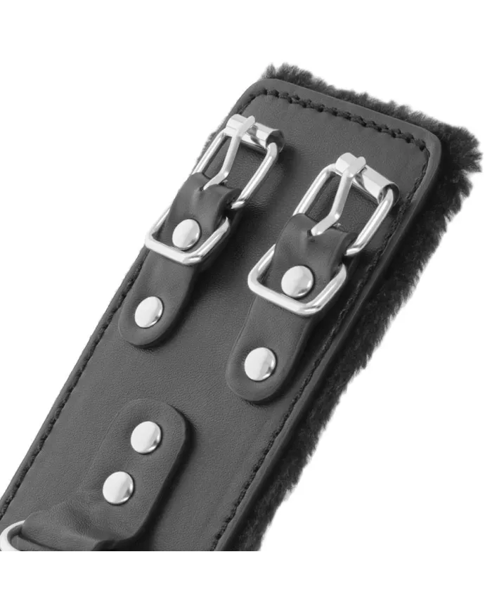 DARKNESS - MENOTTES AJUSTABLES EN CUIR NOIR AVEC DOUBLURE DARKNESS - MENOTTES AJUSTABLES EN CUIR NOIR AVEC DOUBLURE