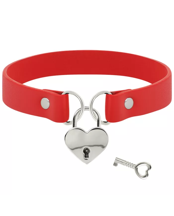 COQUETTE CHIC DESIRE - COLLIER EN CUIR VEGAN ROUGE AVEC ACCESSOIRE COEUR AVEC CL? COQUETTE CHIC DESIRE - COLLIER EN CUIR VEGAN ROUGE AVEC ACCESSOIRE COEUR AVEC CL?