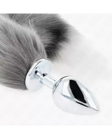 KINK - PLUG ANAL TAILLE L 10 X 4 CM AVEC QUEUE SYNTHÉTIQUE 40 CM GRIS ET BLANC KINK - PLUG ANAL TAILLE L 10 X 4 CM AVEC QUEUE SYNTHÉTIQUE 40 CM GRIS ET BLANC