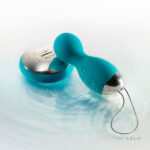 LELO - BALLES HULA BLEU BADGE – Image 4