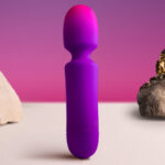ROCKS-OFF - GLO-GIRL VIBRATEUR WAND MINI VIOLET – Image 5